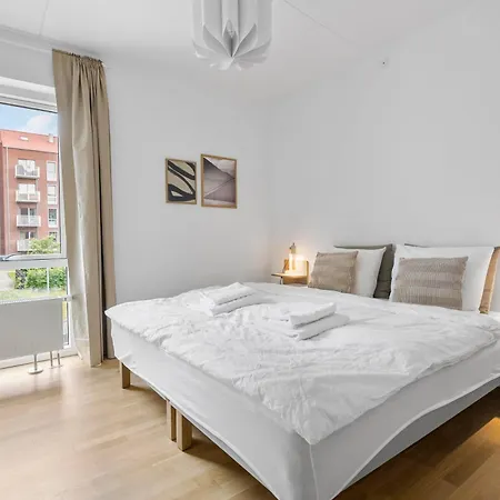 Apartment Urban Retreat In The Calmest Neighborhood Århus