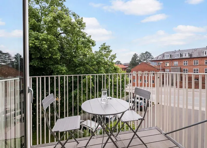 Urban Retreat In The Calmest Neighborhood Århus